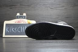 Air Jordan 1 Black/White release thumbnail 2