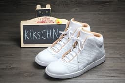 Air Jordan Shine 'Cool Grey' release thumbnail 1