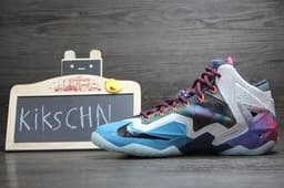 Nike LeBron 11  release thumbnail 3