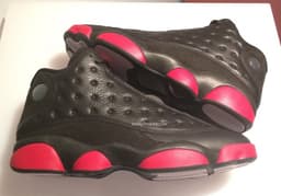 Air Jordan 13 Black/Red release thumbnail 3