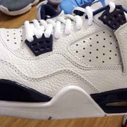 Remastered Air Jordan 4 "Columbia" release thumbnail 2
