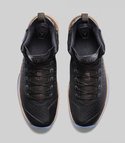 Jordan Melo M11 (Black/Gold) release thumbnail 5