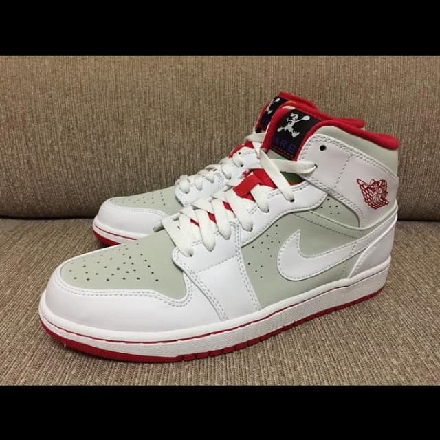  Air Jordan 1 'Hare' Jordan release photo