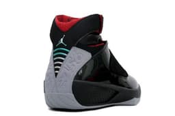 Air Jordan 20 'Stealth' release thumbnail 3