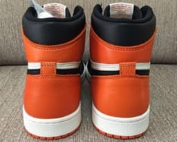 Air Jordan 1 release thumbnail 2