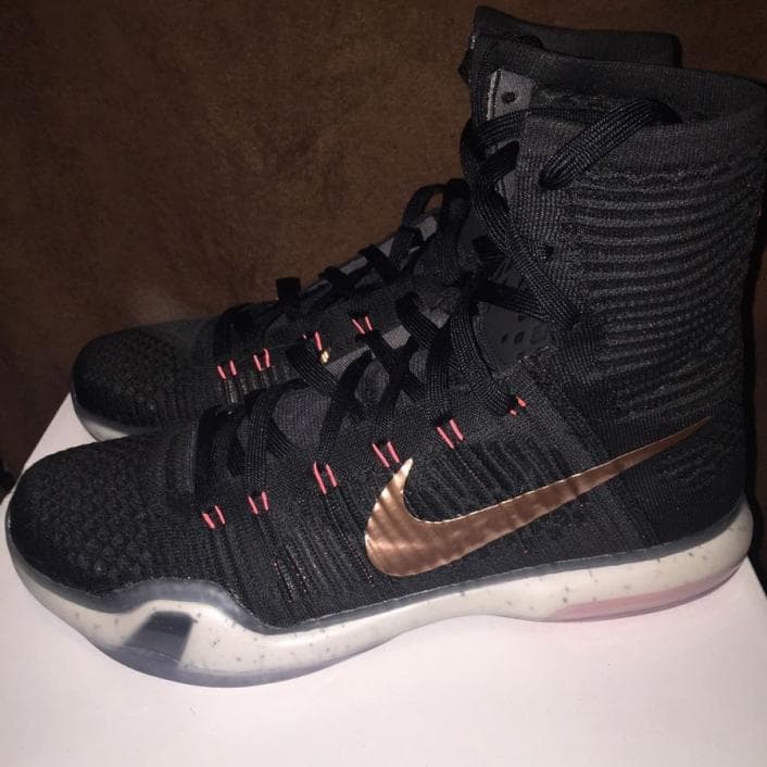  Kobe X Elite 'Rose Gold' release photo 2