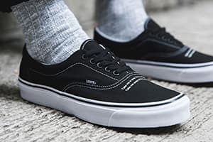UNDERCOVER X VANS ERA LX release photo 1