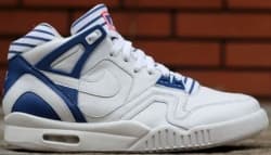 Nike Air Tech Challenge II release photo 1