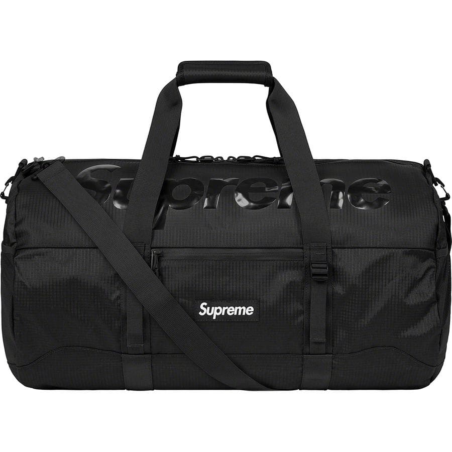 Supreme Duffle Bag release photo 1