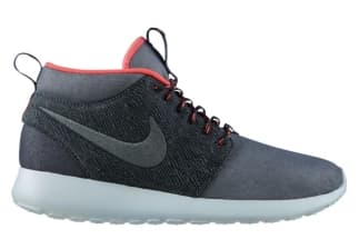 Nike Roshe Run Mid QS Nike release photo