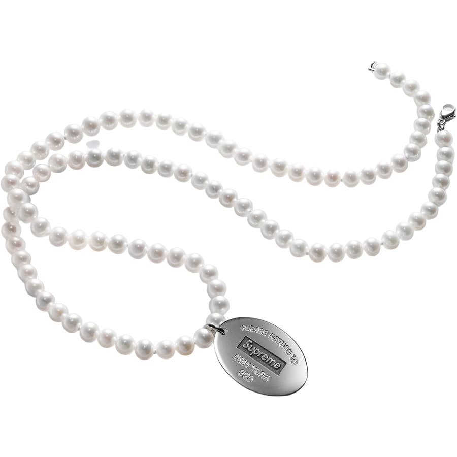 Supreme®/tiffany & Co. Return To Tiffany Oval Tag Pearl Necklace release photo 1