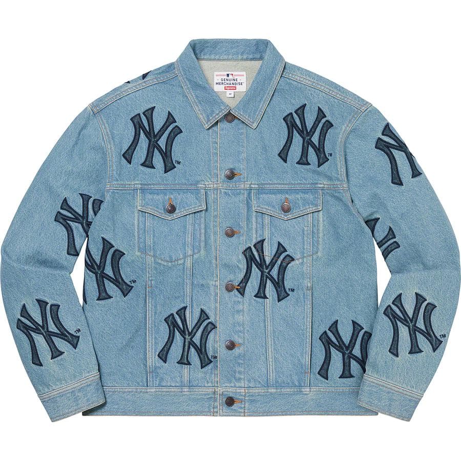 Supreme®/New York Yankees™ Denim Trucker Jacket release photo 4