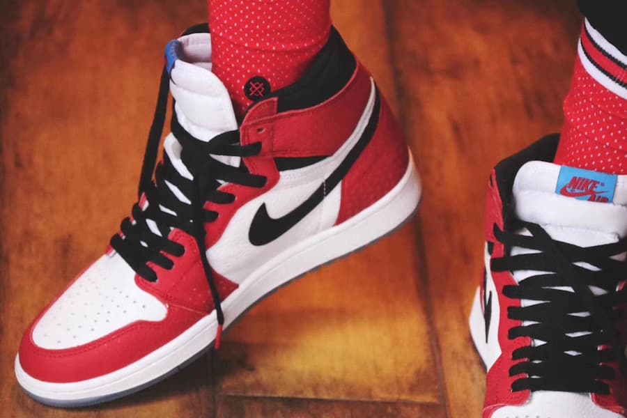 Air Jordan Retro 1 High OG “The Origin Story” release photo 4