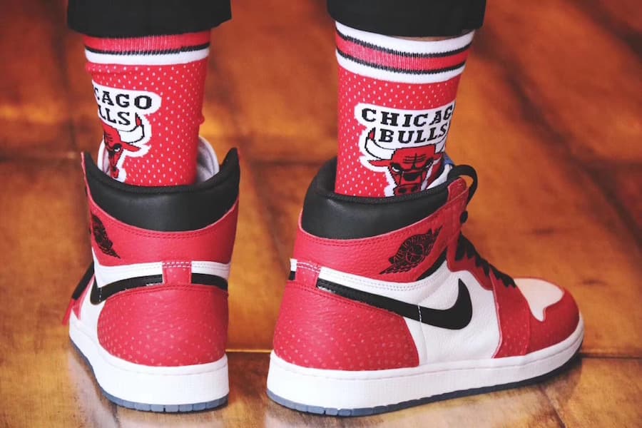 Air Jordan Retro 1 High OG “The Origin Story” release photo 5