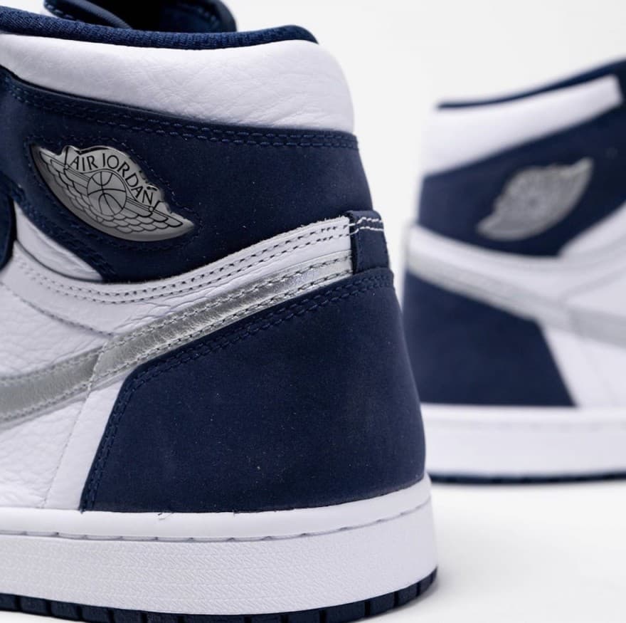 Air Jordan 1 High OG CO.JP “Midnight Navy” release photo 4