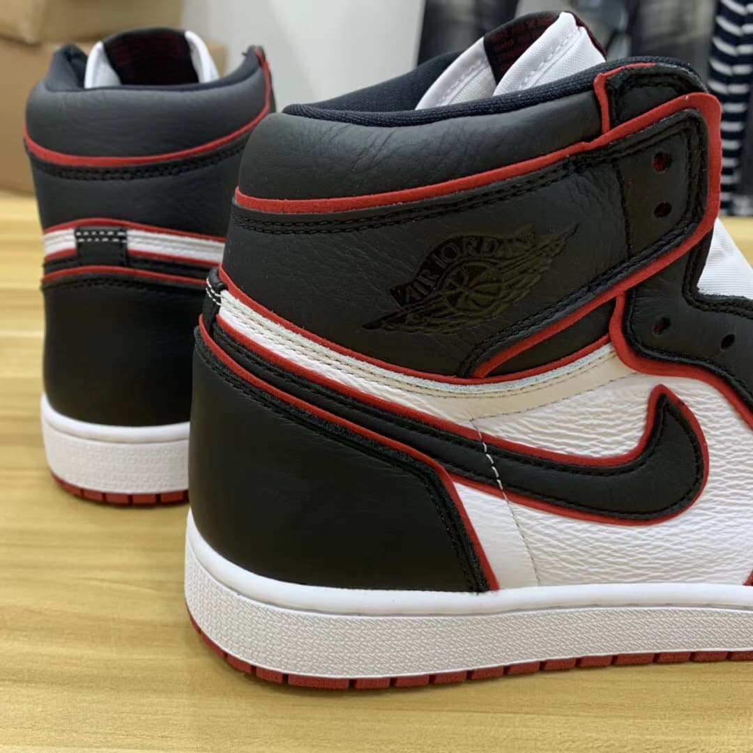 Air Jordan 1 High OG release photo 5