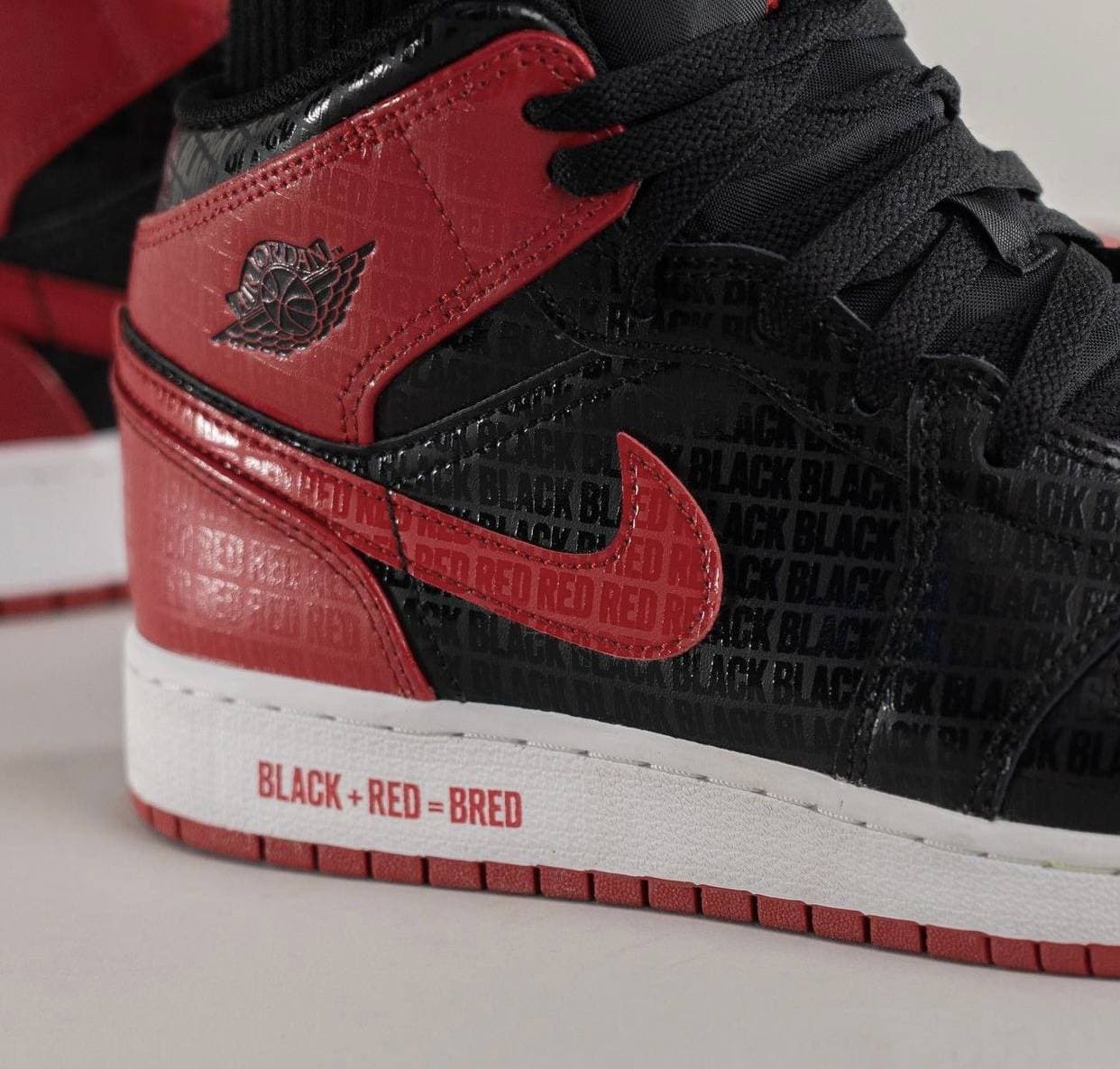 Air Jordan 1 Mid GS “Bred” release photo 19