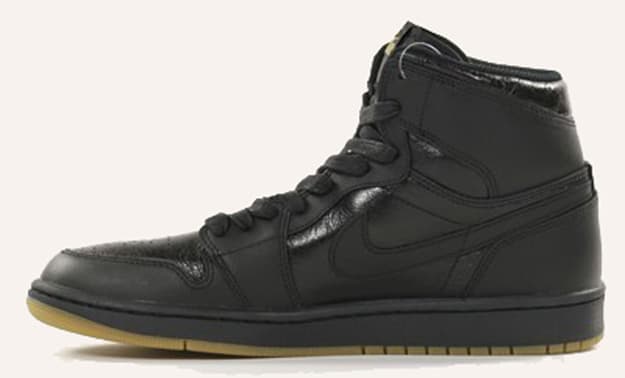 Air Jordan 1 Retro High OG Black/Black-Gum release photo 3
