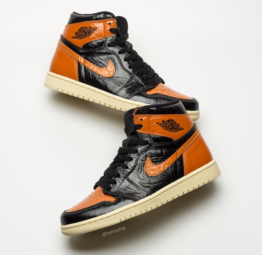 Air Jordan 1 Retro High OG release photo 4