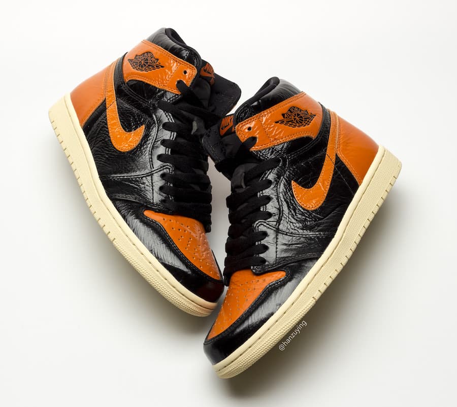 Air Jordan 1 Retro High OG release photo 5