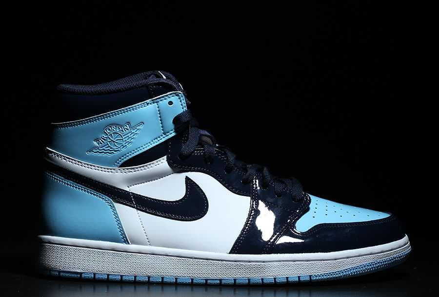 Air Jordan 1 Retro High OG release photo 3