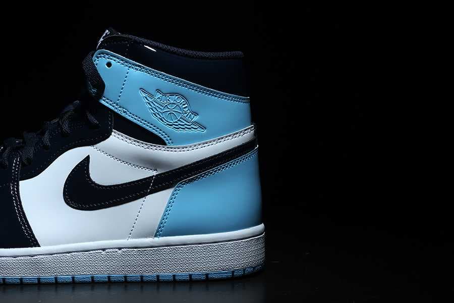 Air Jordan 1 Retro High OG release photo 6