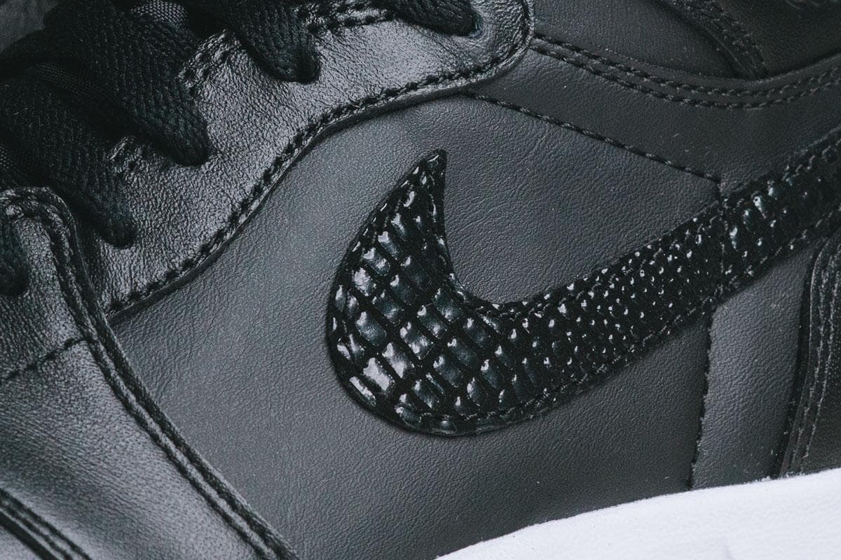 Air Jordan 1.5 release photo 3