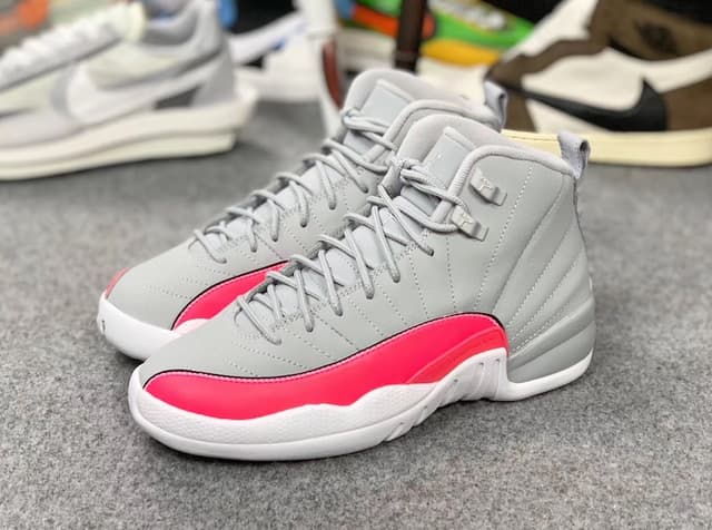 Air Jordan 12 GS Jordan release photo