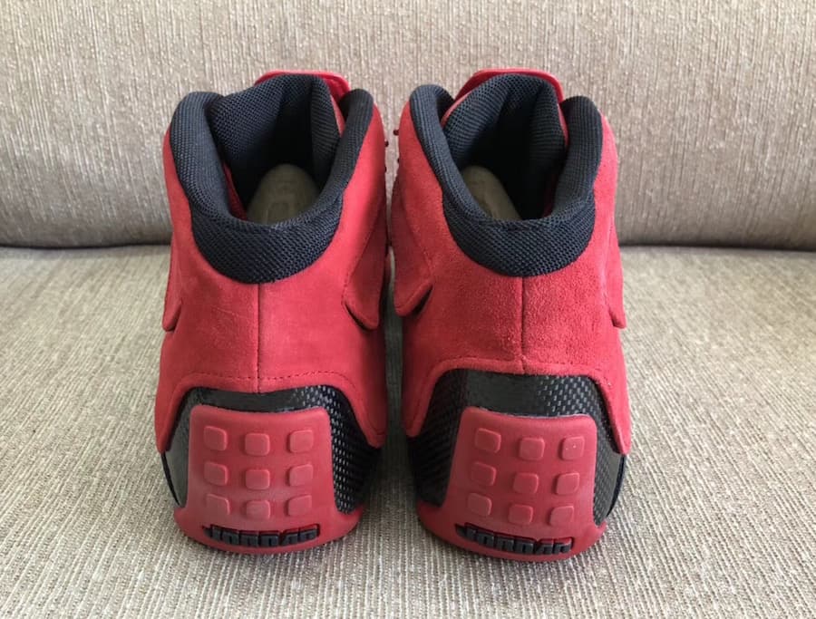 Air Jordan 18 release photo 3