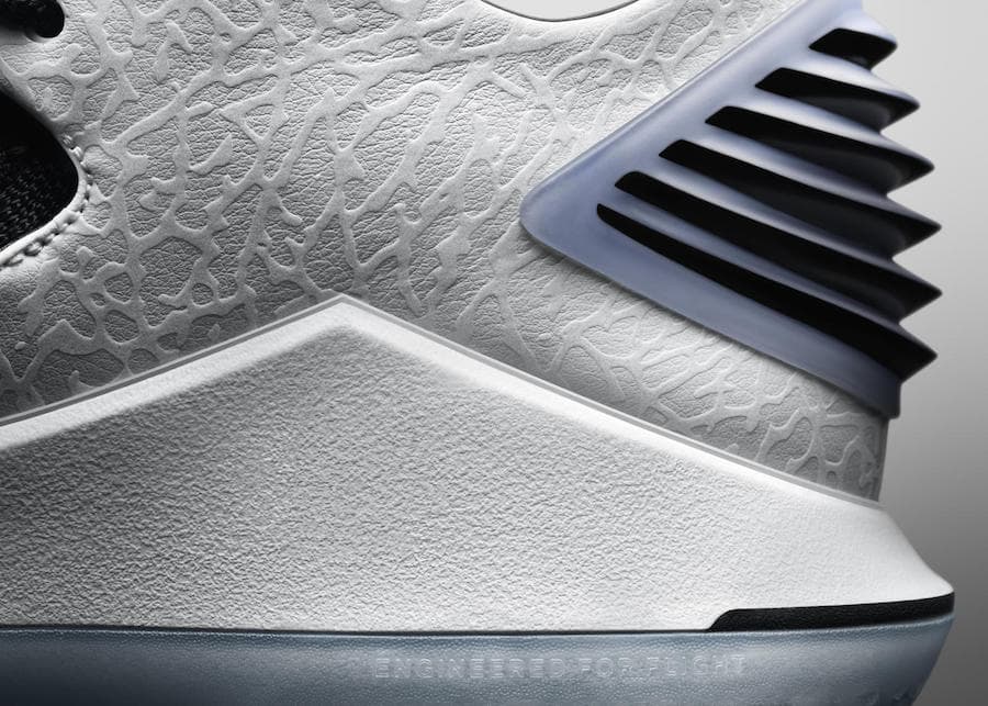 Air Jordan 32 Low “Free Throw Line” release photo 2