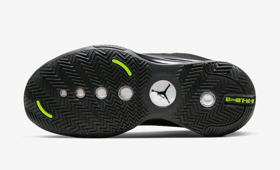 Air Jordan 34 “Black Cat” release photo 8
