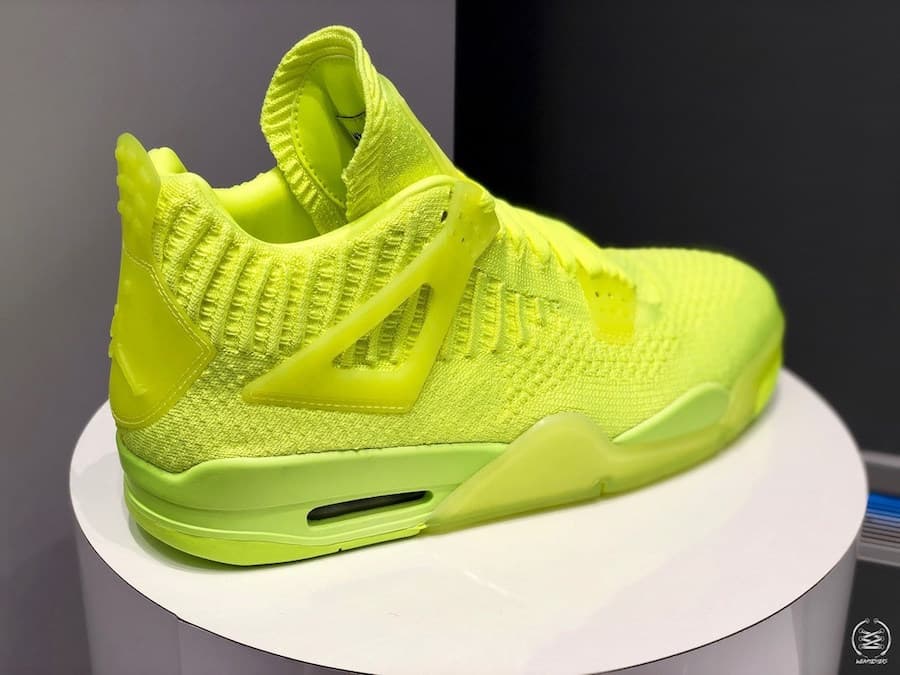 Air Jordan 4 Flyknit release photo 2