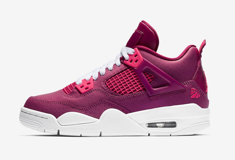 Air Jordan 4 GS release photo 2