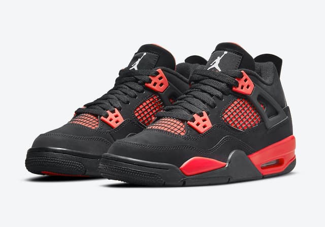 Air Jordan 4 “Crimson” Jordan release photo