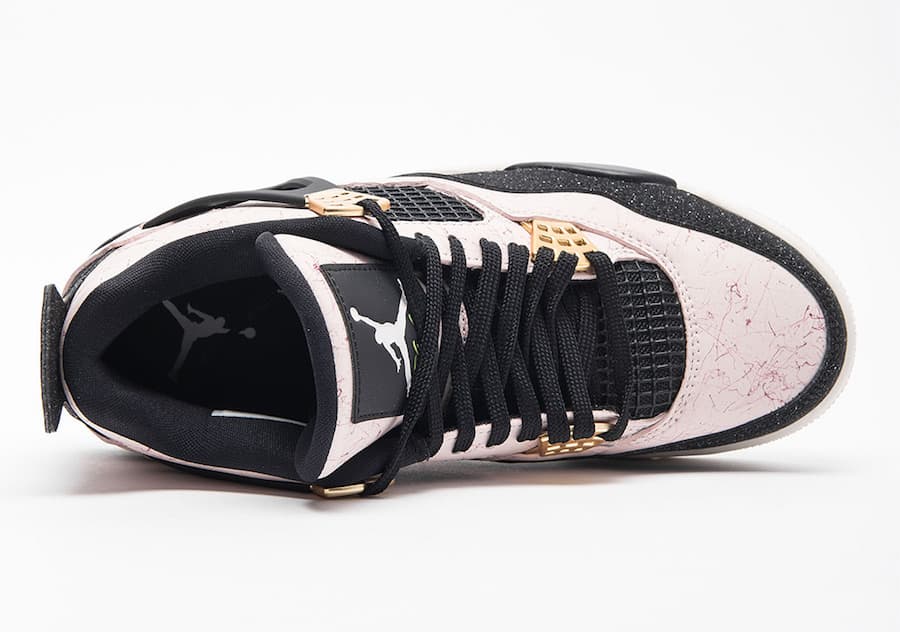 Air Jordan 4 WMNS release photo 4