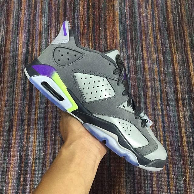 Air Jordan 6 Low GS "Dark Grey" release photo 2