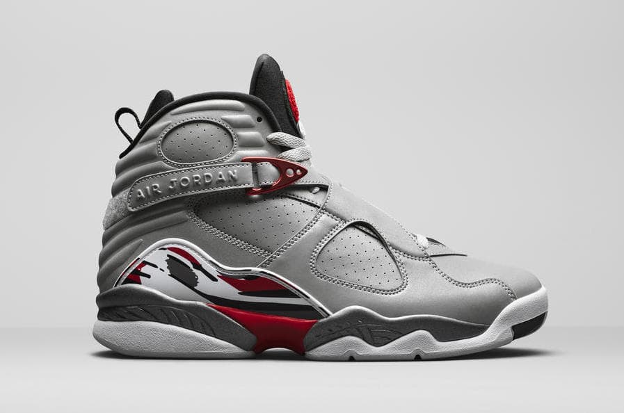 Air Jordan 8 “Reflective Bugs Bunny” release photo 1