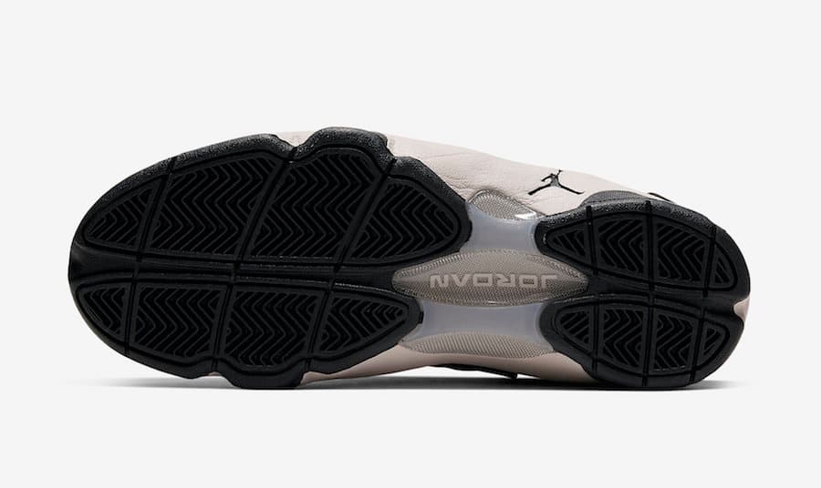 Air Jordan Women’s OG release photo 1