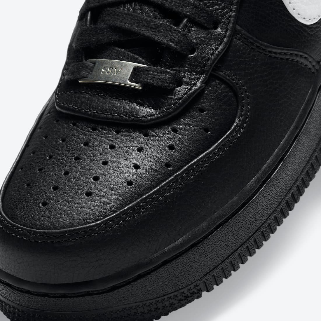 Alyx x Nike Air Force 1 High release photo 9