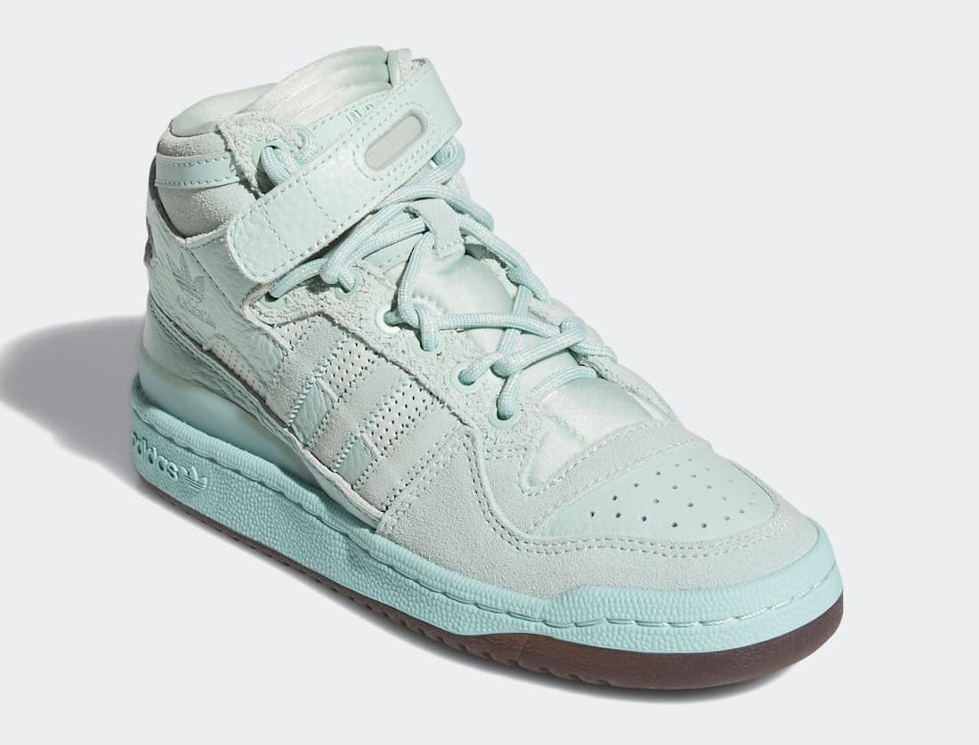 Ivy Park x adidas Forum Mid release photo 3