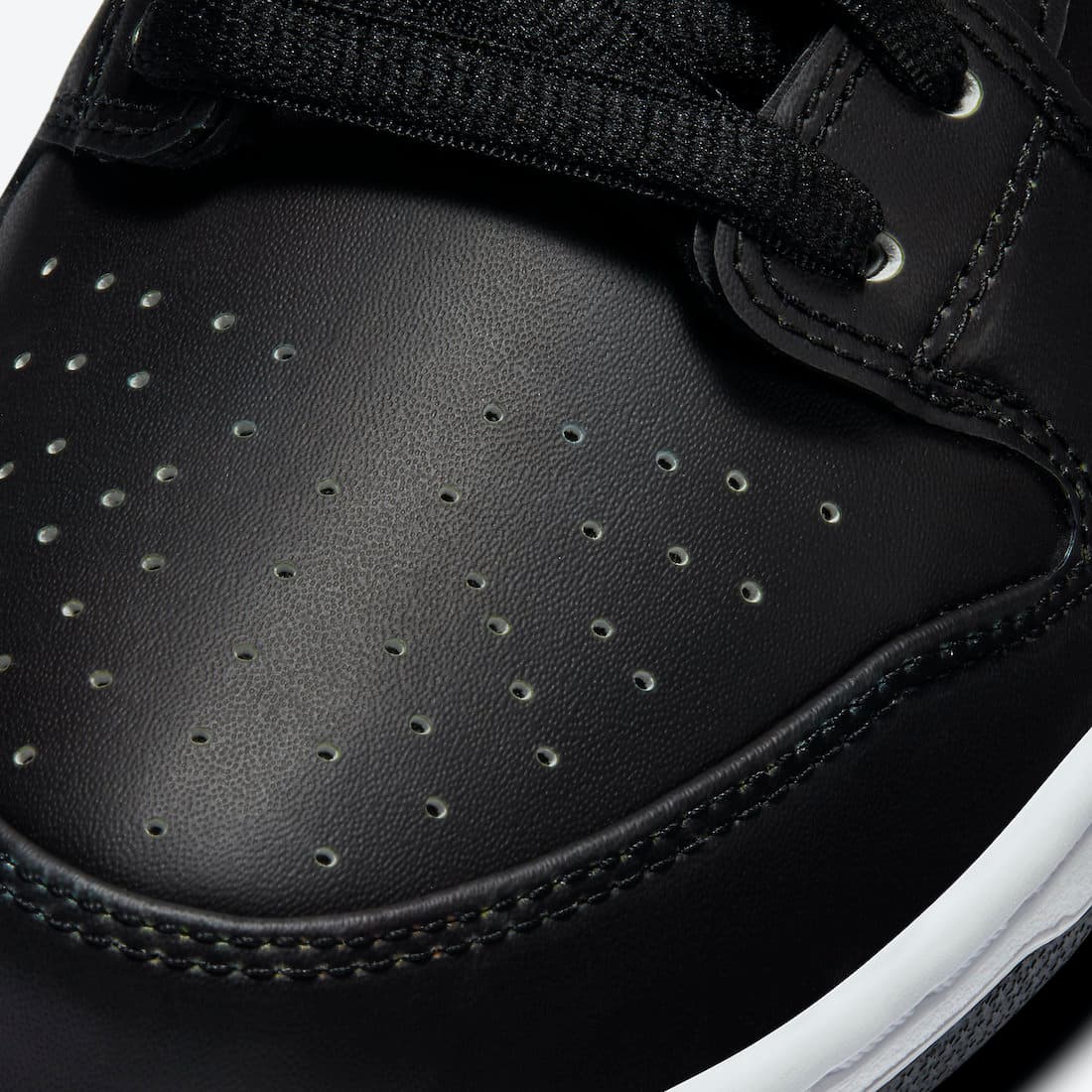 Civilist x Nike SB Dunk Low release photo 8