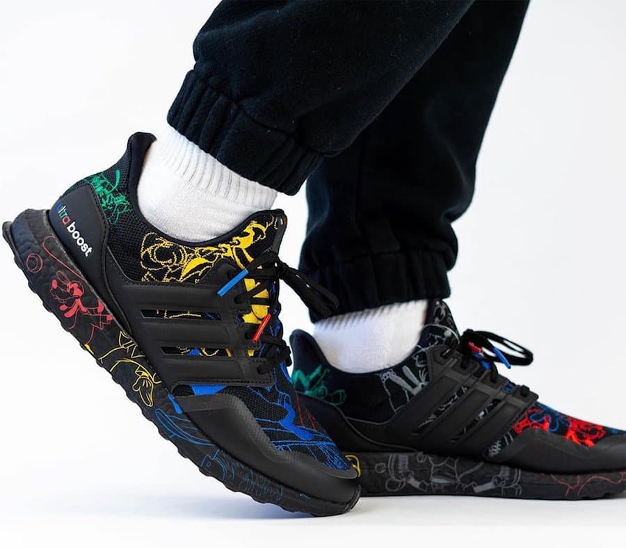 Disney x adidas Ultra Boost “Goofy” release photo 16