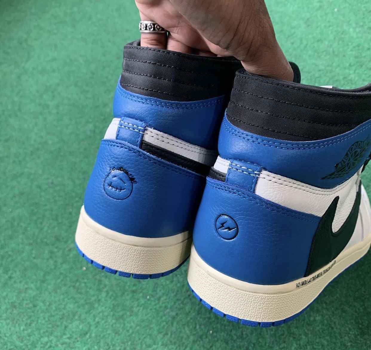 Travis Scott x Fragment x Air Jordan 1 High OG release photo 23
