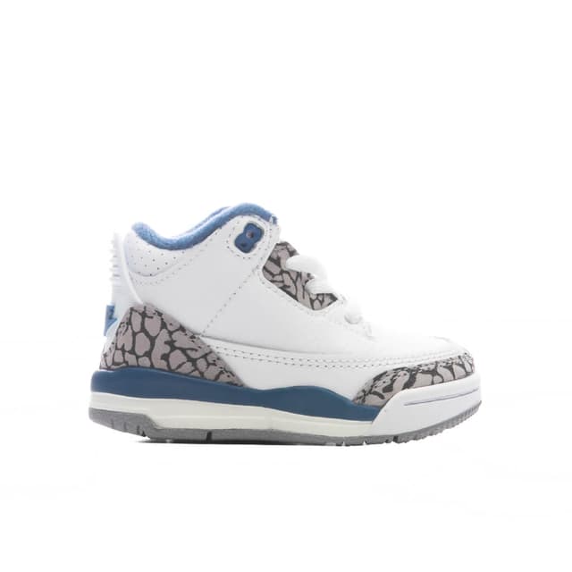 Jordan 3 Retro 'True Blue' (TD) - White/True Blue/Grey/Fire Red Jordan release photo