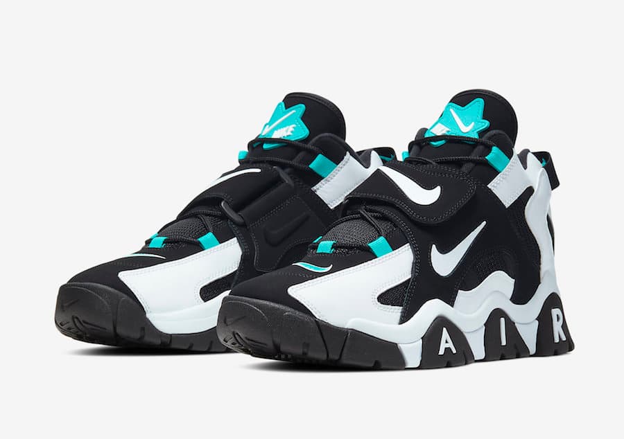 Nike Air Barrage Mid release photo 1