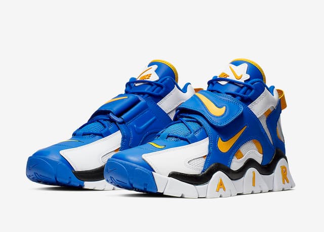 Nike Air Barrage Mid Nike release photo