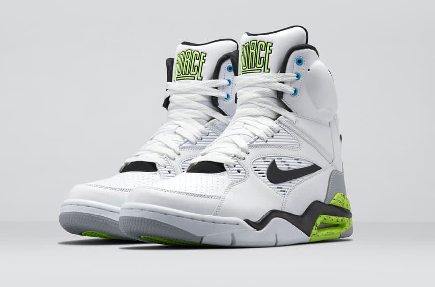 Nike LeBron 17 “Command Force” release photo 2