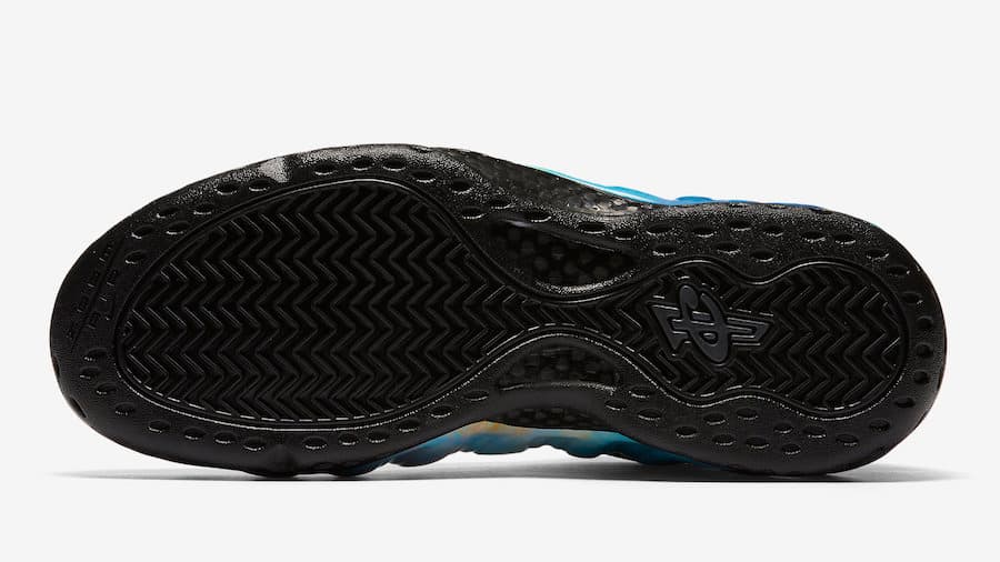 Nike Air Foamposite One XX “Big Bang” release photo 5