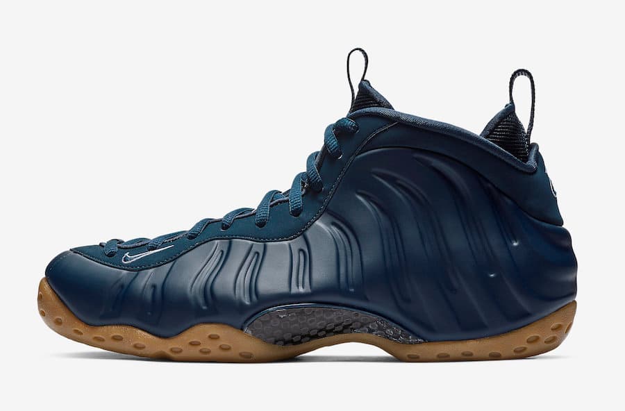 Nike Air Foamposite One release photo 2