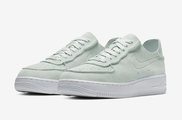 Nike Air Force 1 Decon WMNS Nike release photo